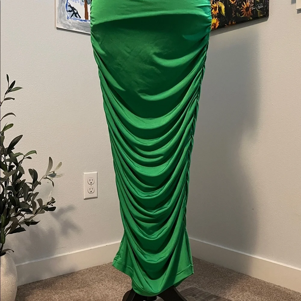 NWT L’Agence Body Con Midi - Picture 4 of 11